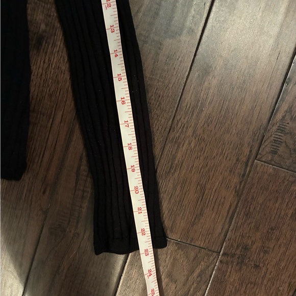 Banana Republic Black Ribbed Long-Sleeve Polo 100% Extra Fine Merino Wool - Picture 6 of 6